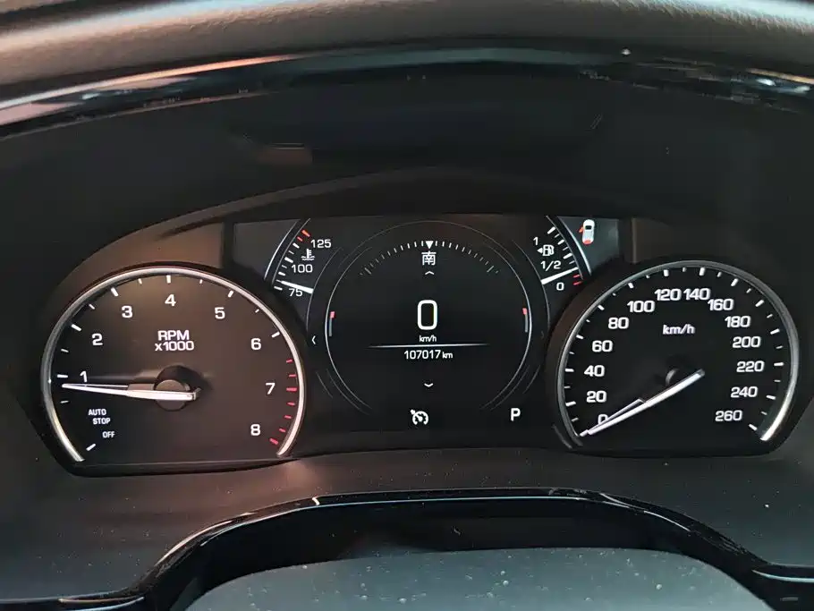 Cadillac XT5 — миниатюра 12