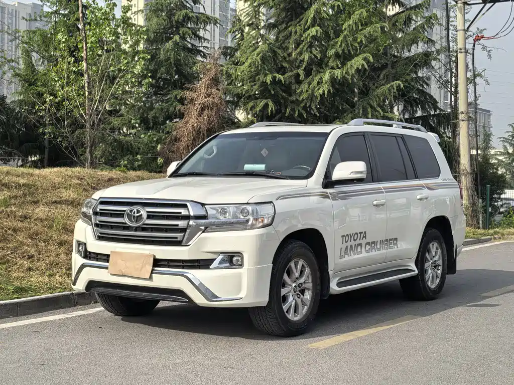 Toyota Land Cruiser 2019