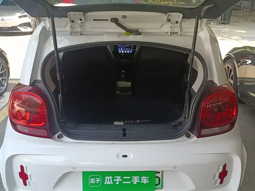 Roewe Clever — миниатюра 19