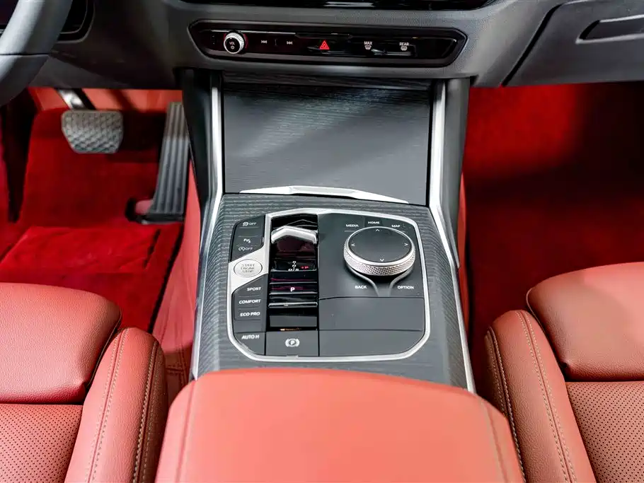 BMW 3 Series — миниатюра 12