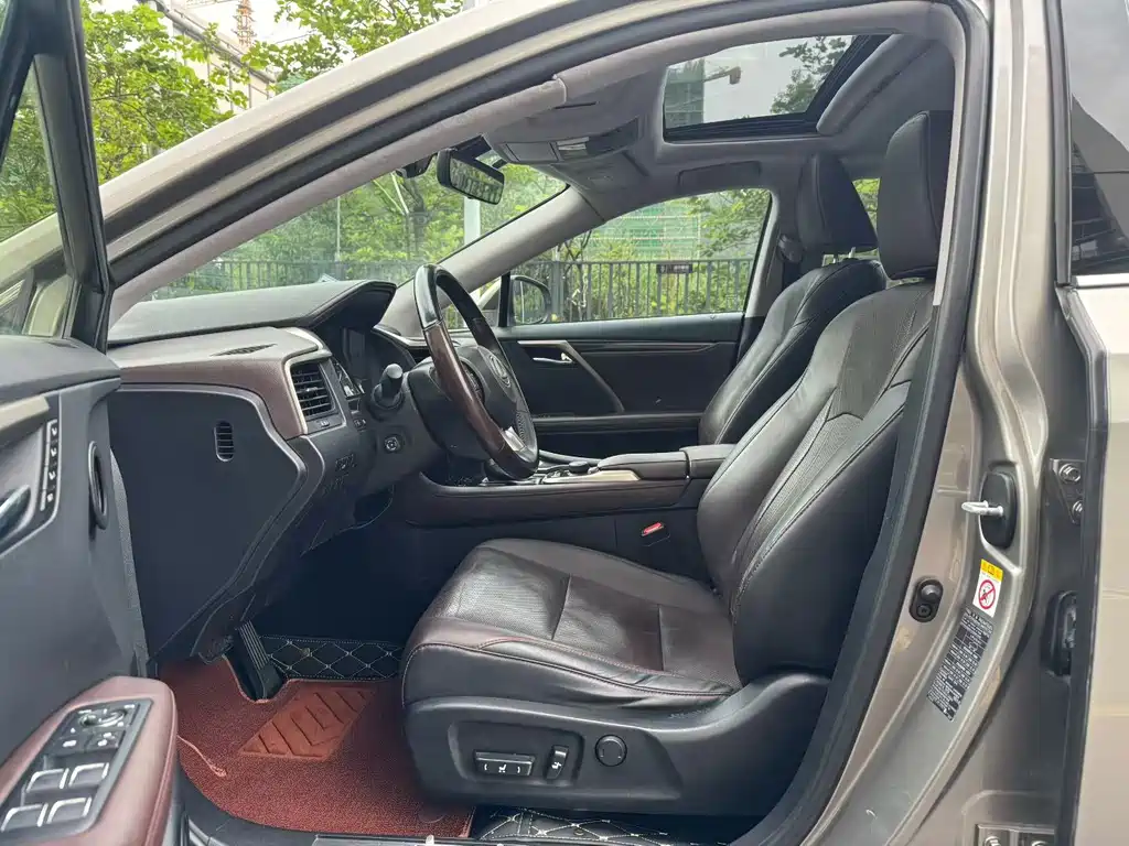 Lexus RX — миниатюра 4