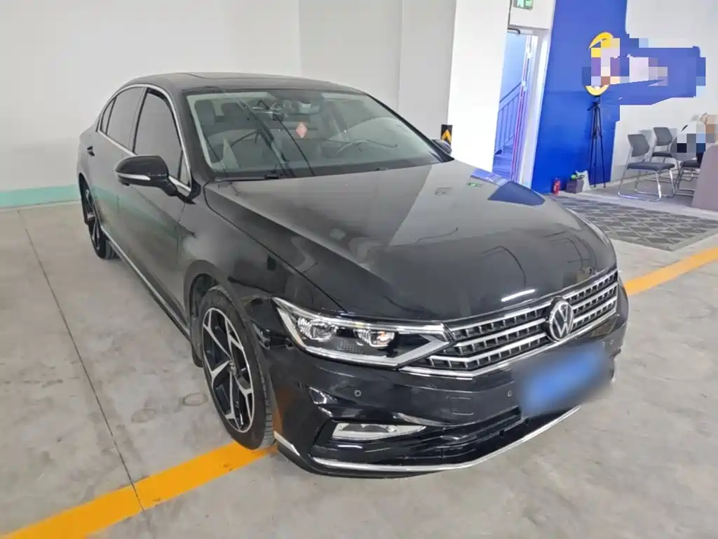 Volkswagen Magotan — миниатюра 4