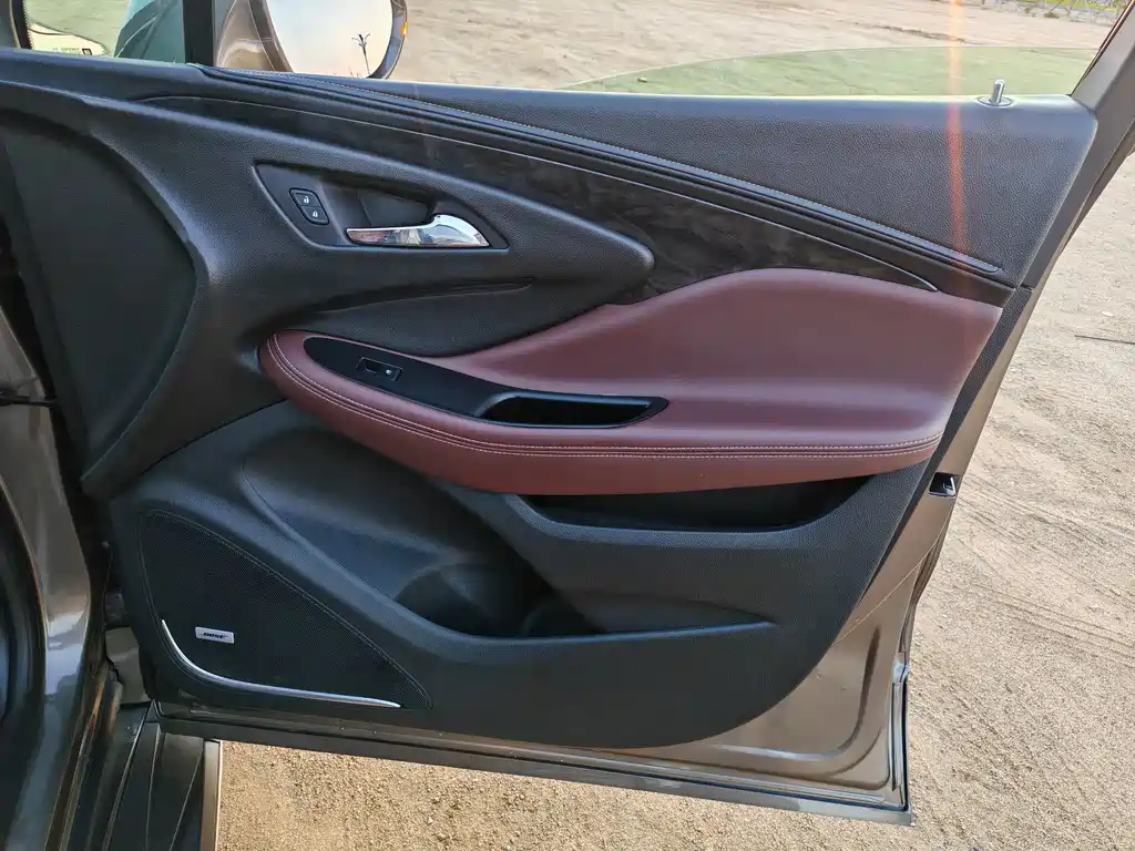 Buick Envision Plus — миниатюра 7