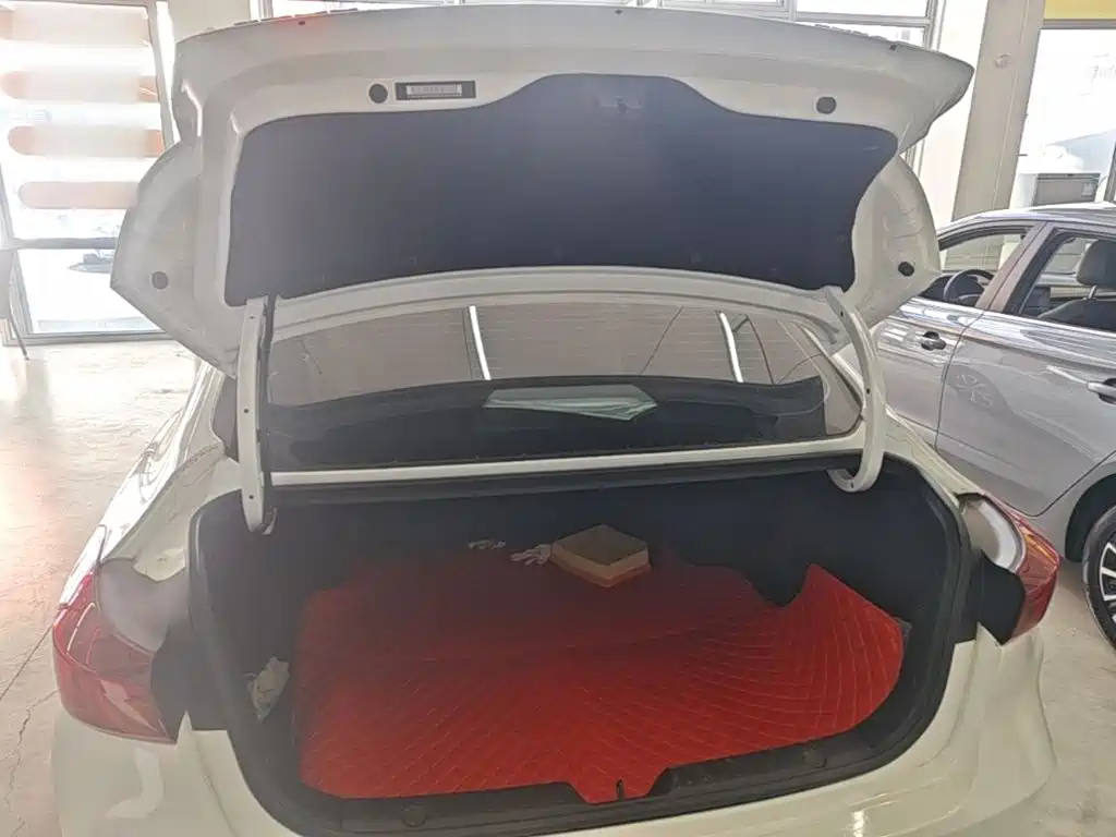 Changan Eado — миниатюра 19