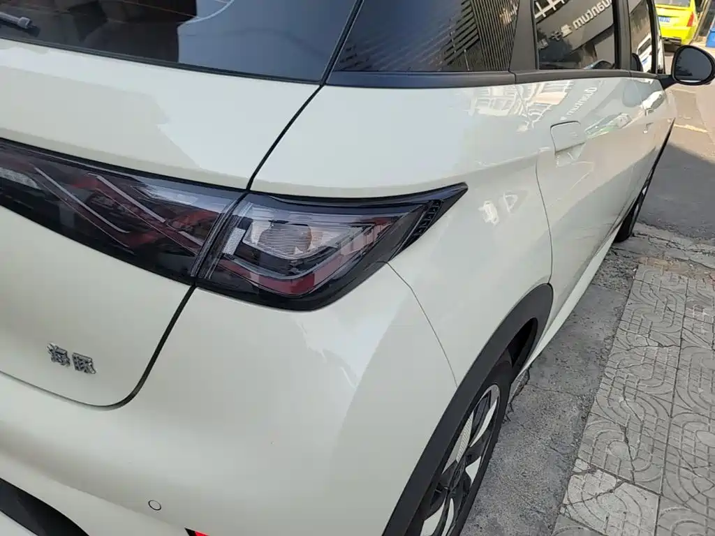 BYD Dolphin — миниатюра 8