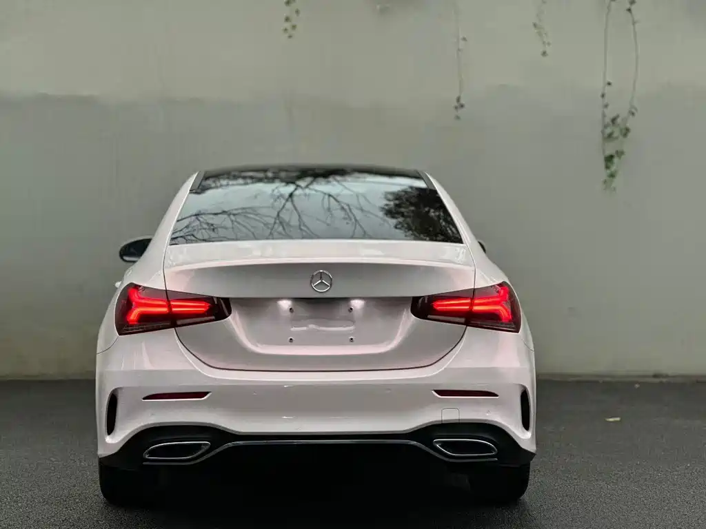 Mercedes-Benz A-Class — миниатюра 8