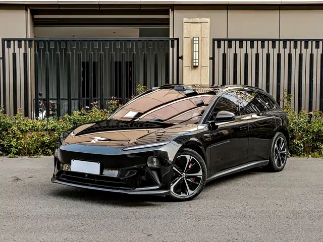 NIO NIO ET5T 2024