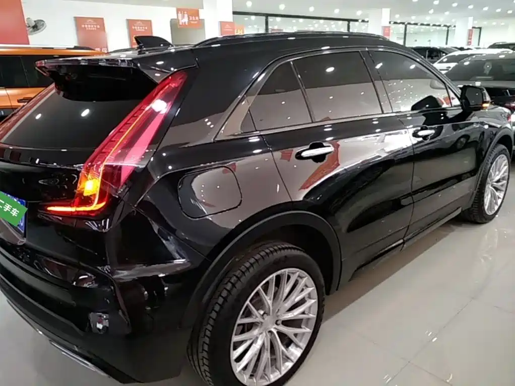 Cadillac XT4 — миниатюра 7