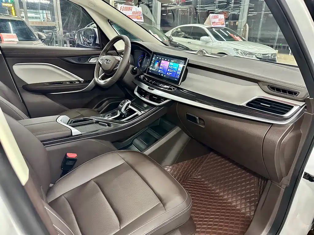 Geely Jia Ji — миниатюра 8