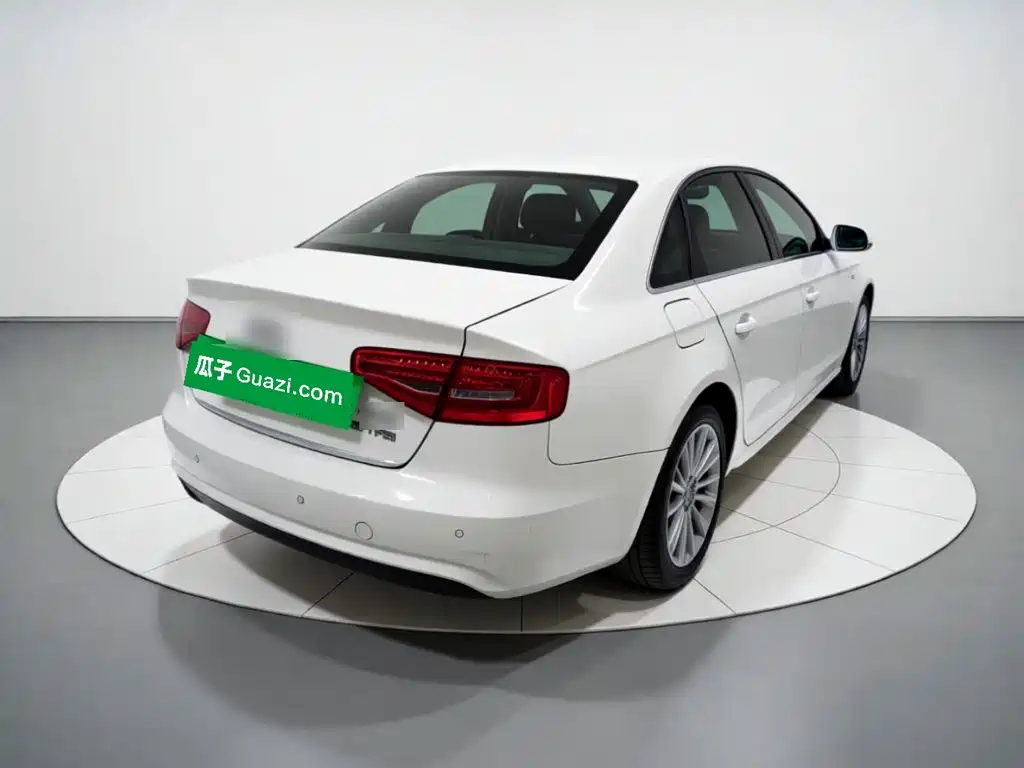 Audi A4L — миниатюра 6