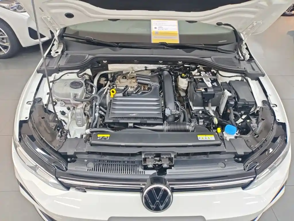 Volkswagen Golf — миниатюра 20