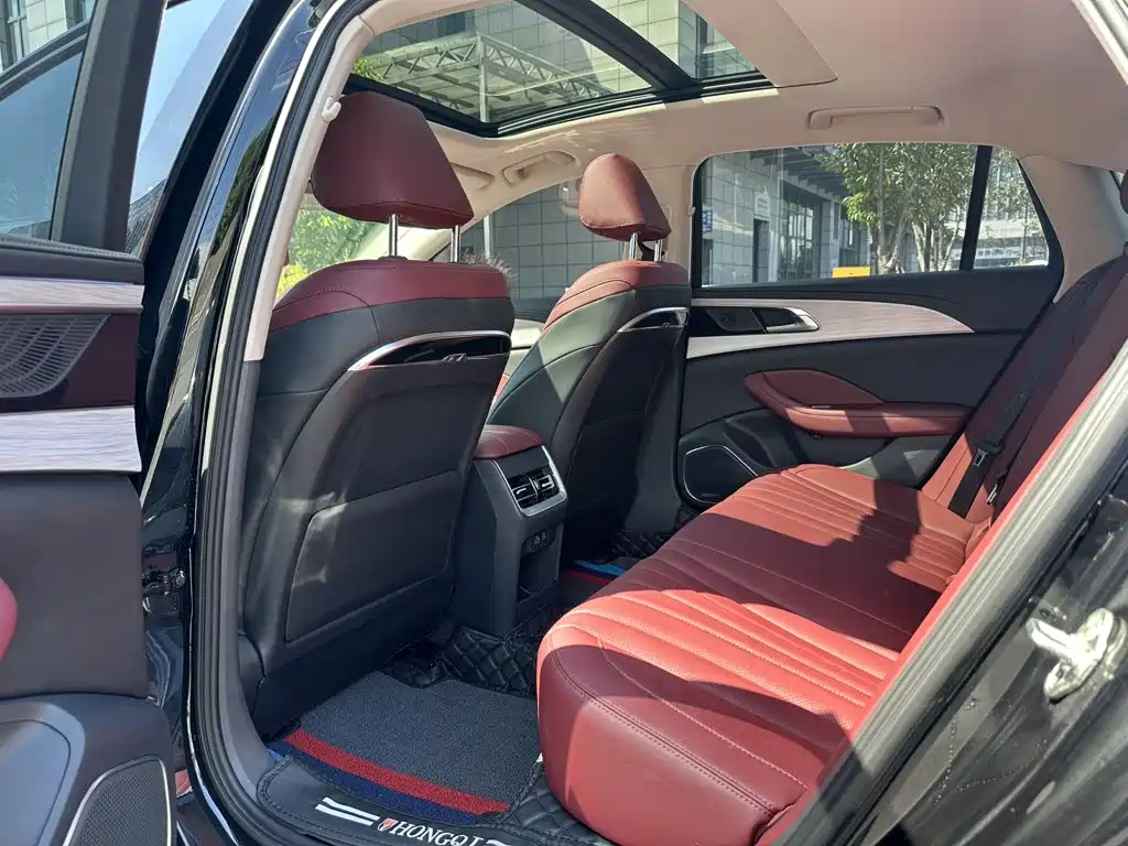 Hongqi Hongqi H5 — миниатюра 6