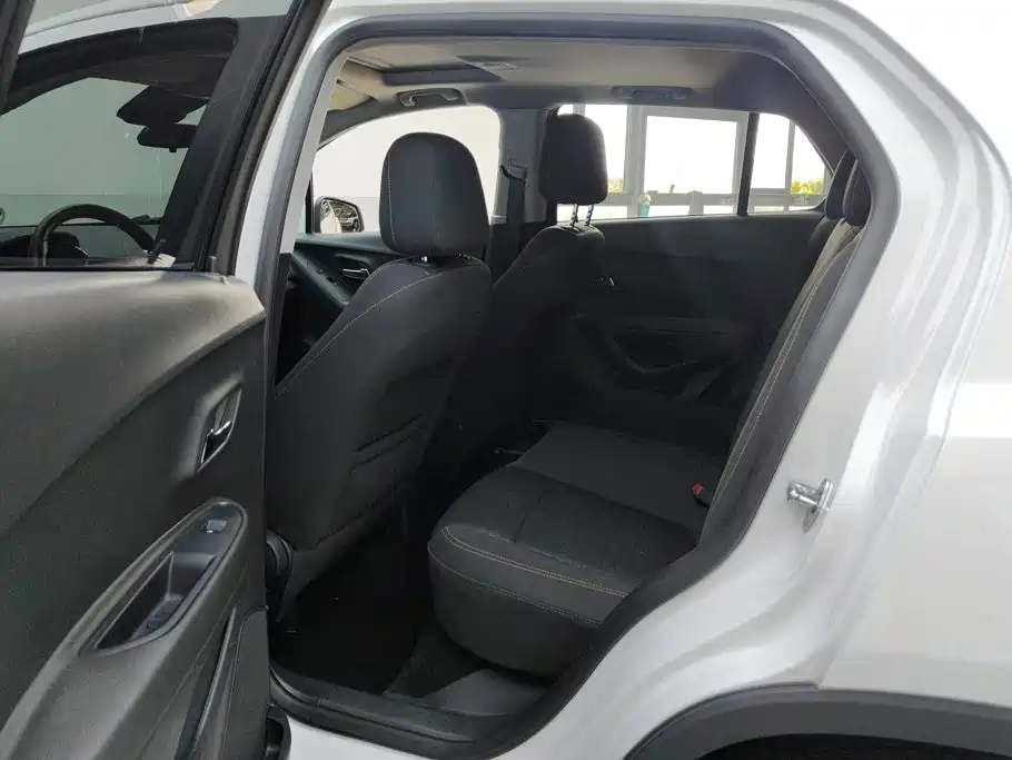 Chevrolet Trax — миниатюра 11