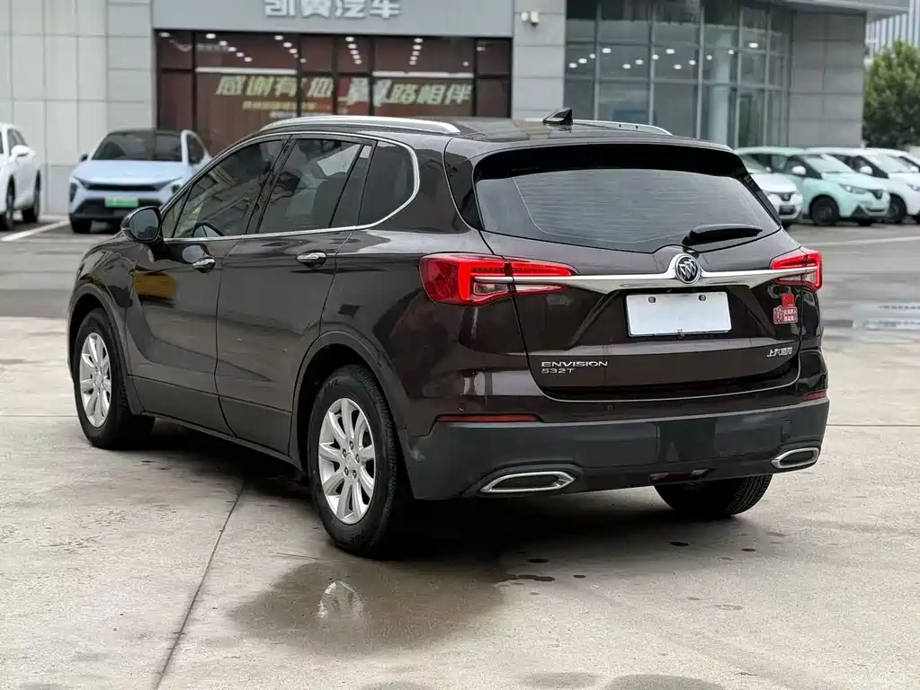 Buick Envision Plus — миниатюра 10