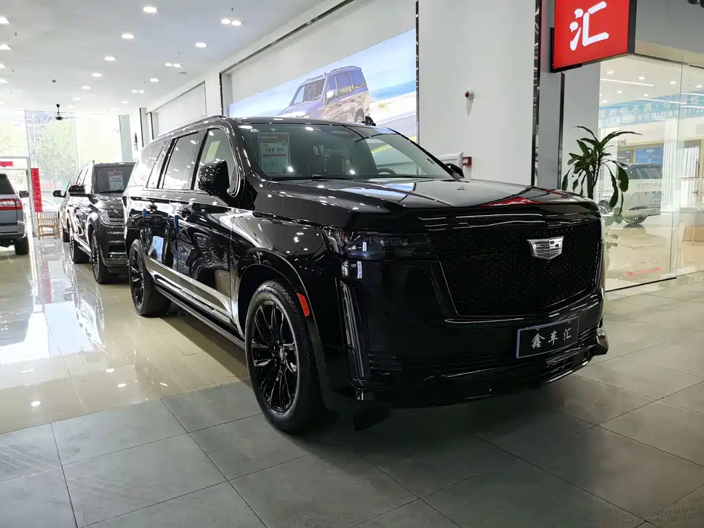 Cadillac Escalade — миниатюра 4