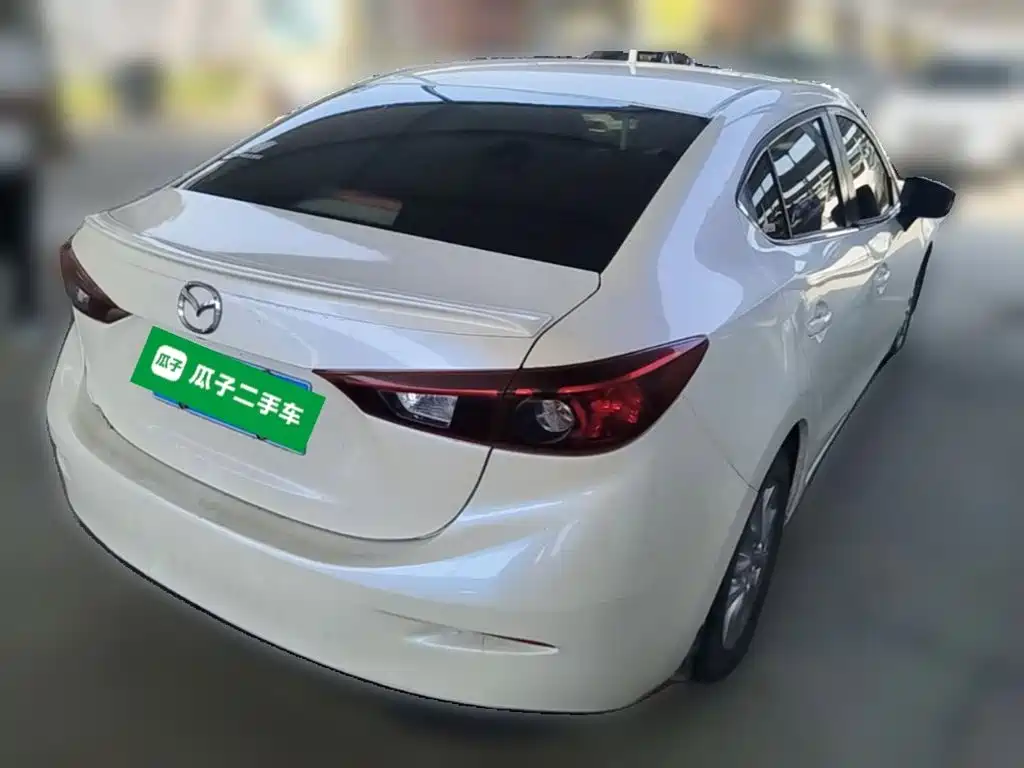 Mazda 3 Axela — миниатюра 10