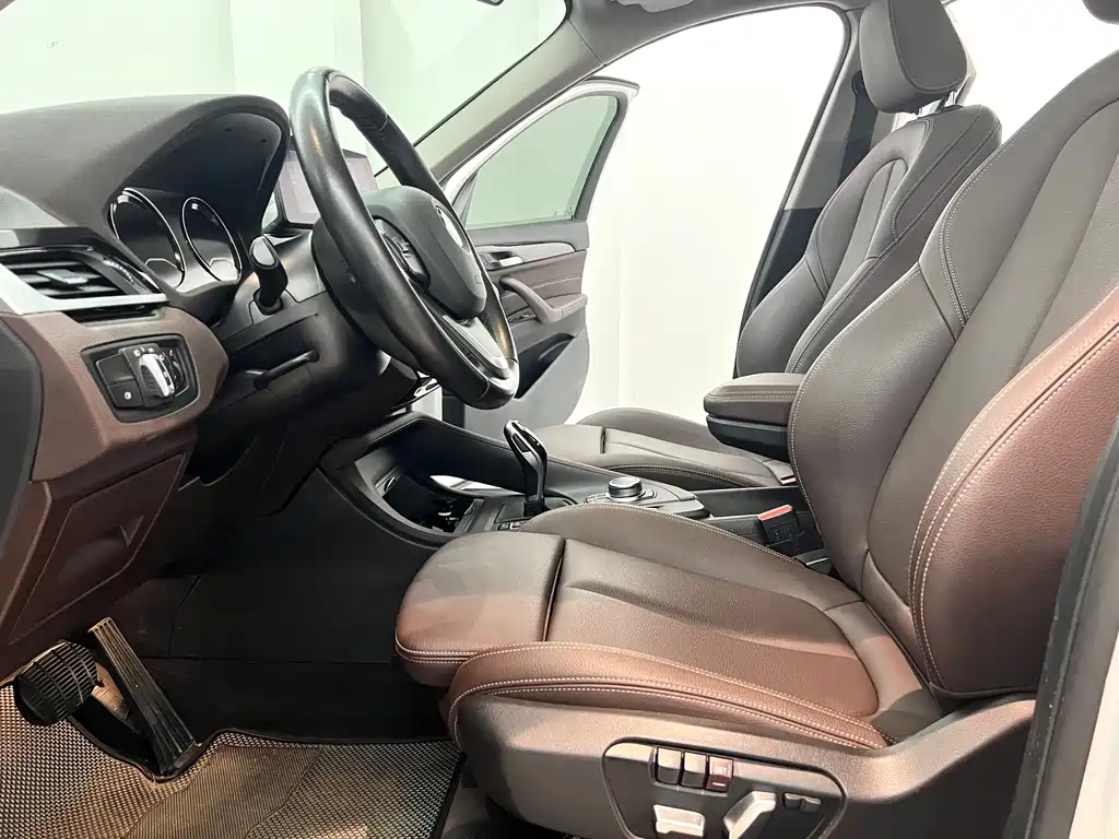 BMW X1 — миниатюра 4