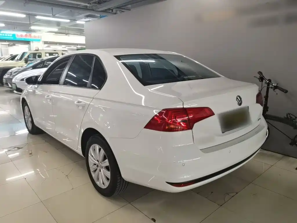 Volkswagen Bora — миниатюра 5