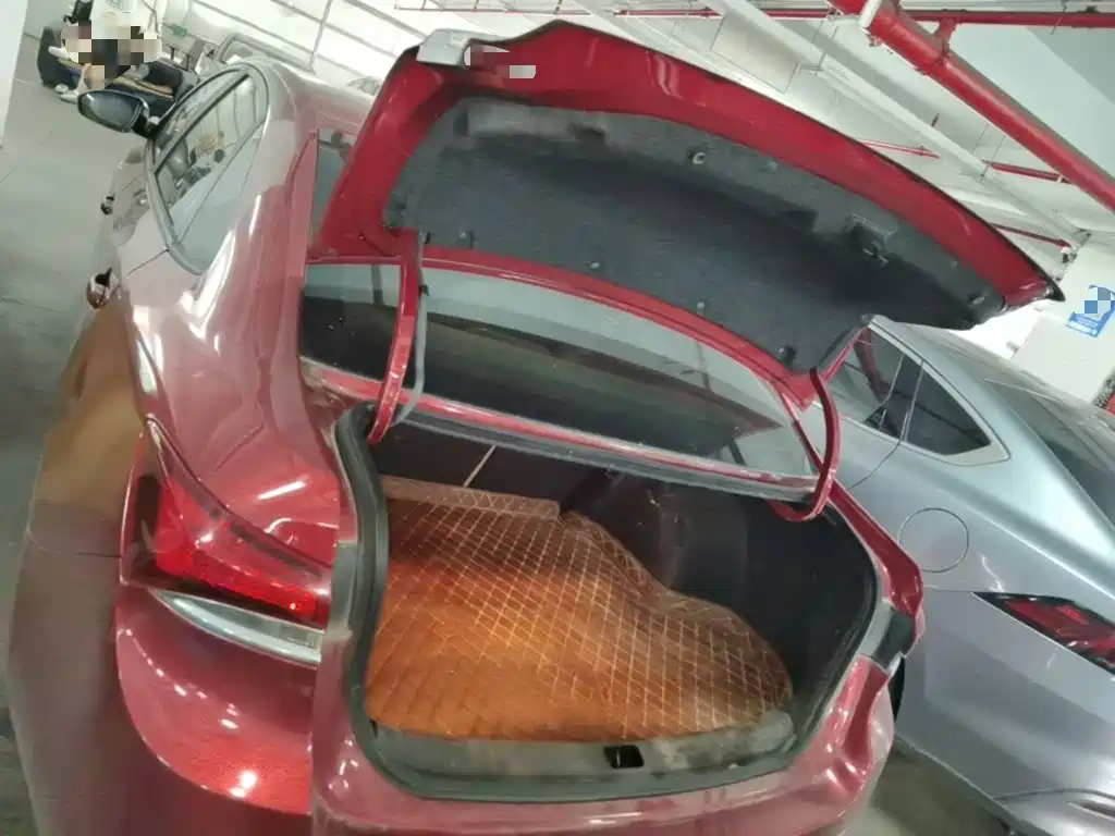 Buick Excelle — миниатюра 19