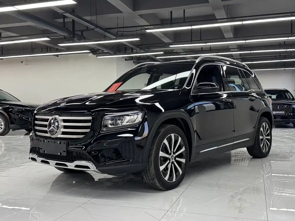 Mercedes-Benz GLB 2024