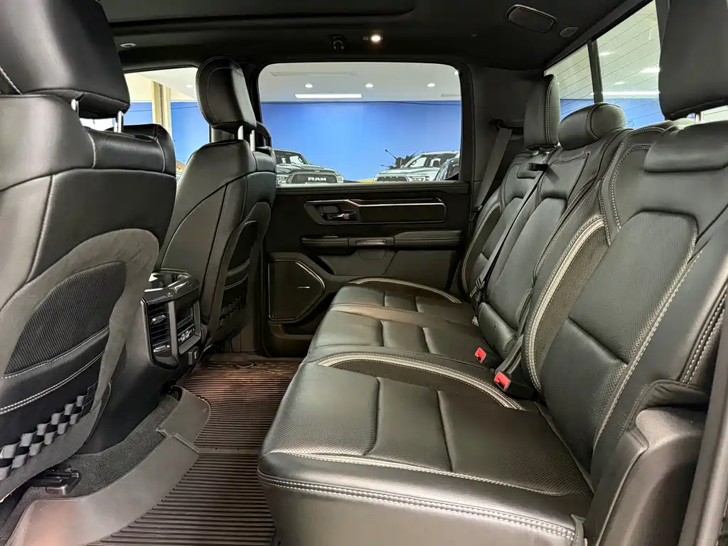 RAM Ram Trucks — миниатюра 14