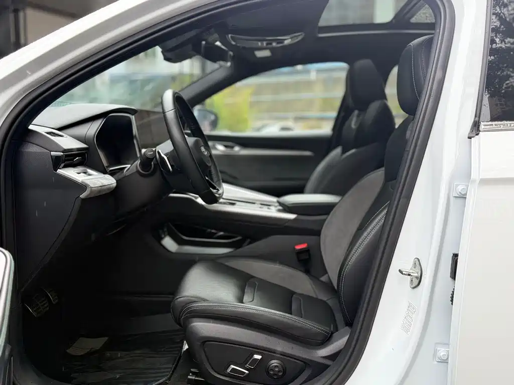 Geely Preface 2023 2.0TD Luxury