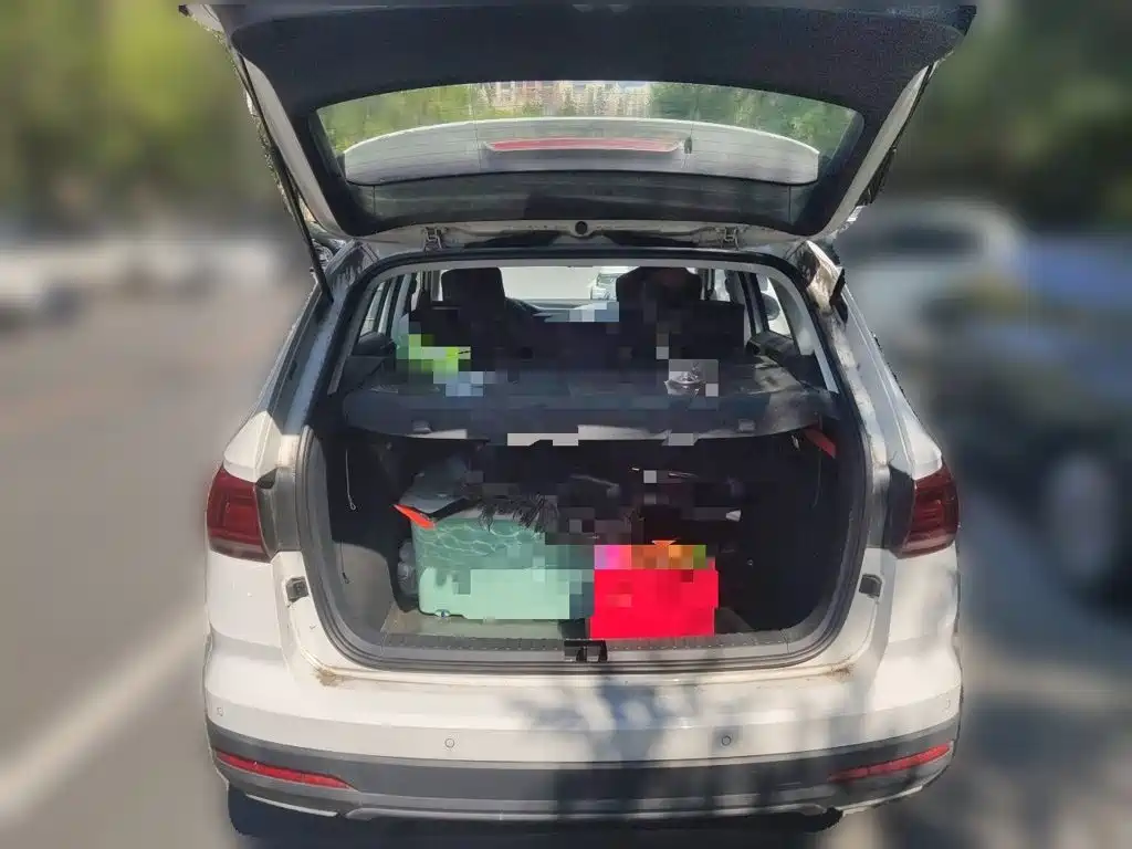Volkswagen Tharu — миниатюра 10