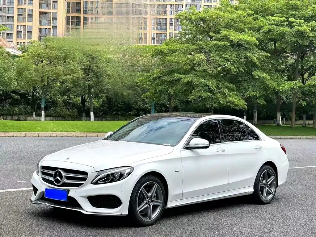 Mercedes-Benz C-Class 2018