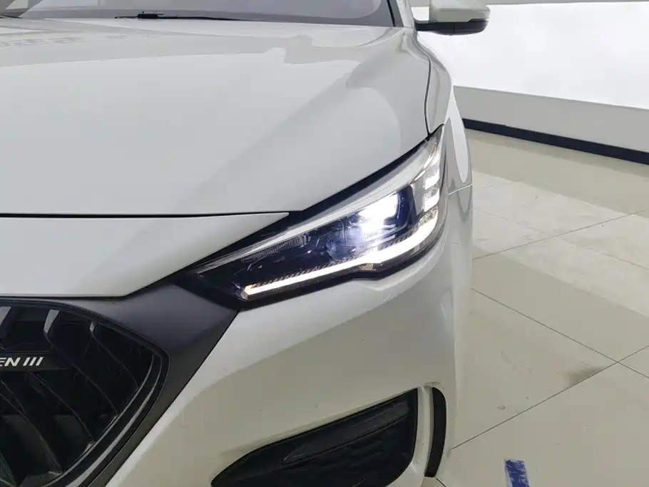MG MG6 — миниатюра 5