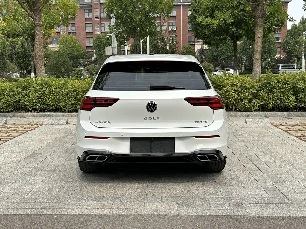 Volkswagen Golf — миниатюра 5
