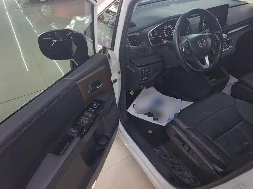 Honda Odyssey — миниатюра 16