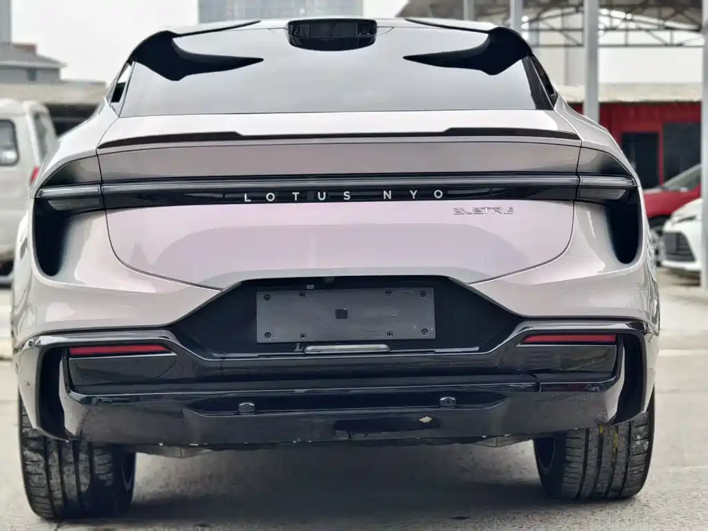 Lotus Eletre 2023 ELETRE S+
