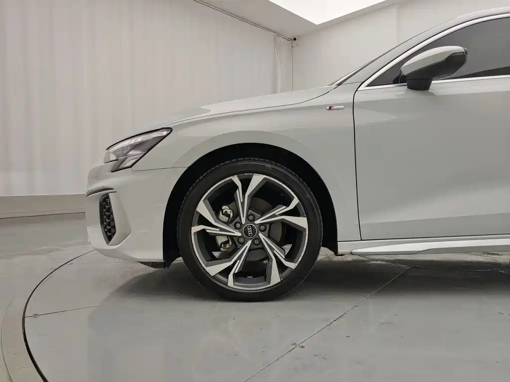 Audi A3 — миниатюра 9
