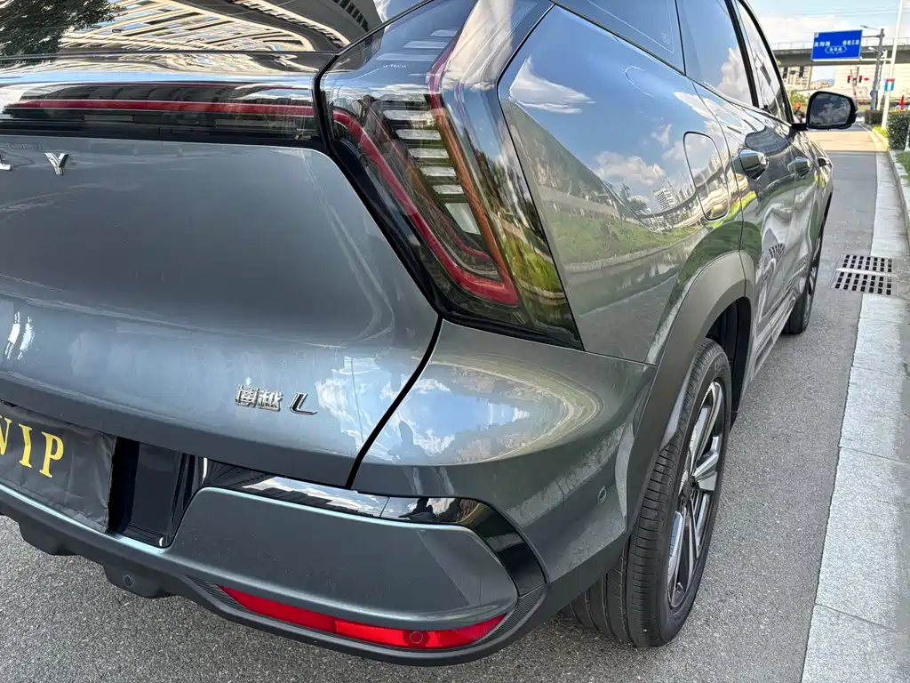 Geely Boyue L — миниатюра 30