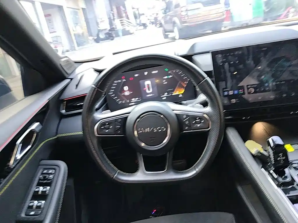 Lynk & Co 03 — миниатюра 11