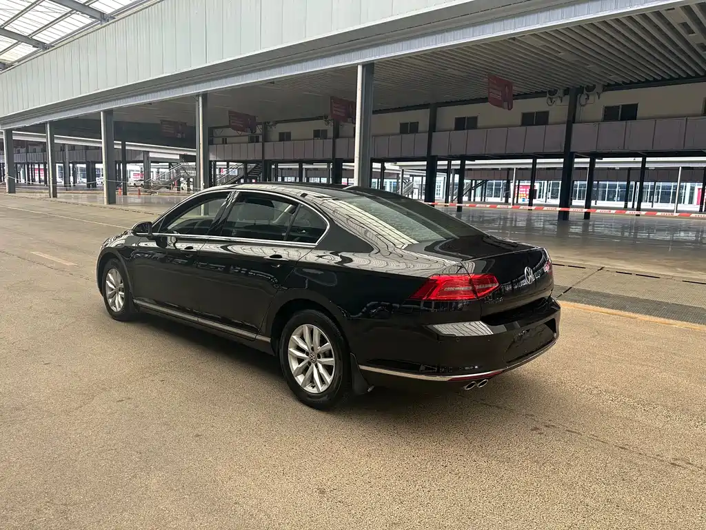 Volkswagen Magotan 2017 330TSI DSG Luxury