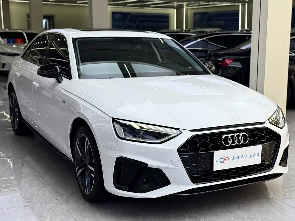 Audi A4L 2022 40 TFSI Luxury
