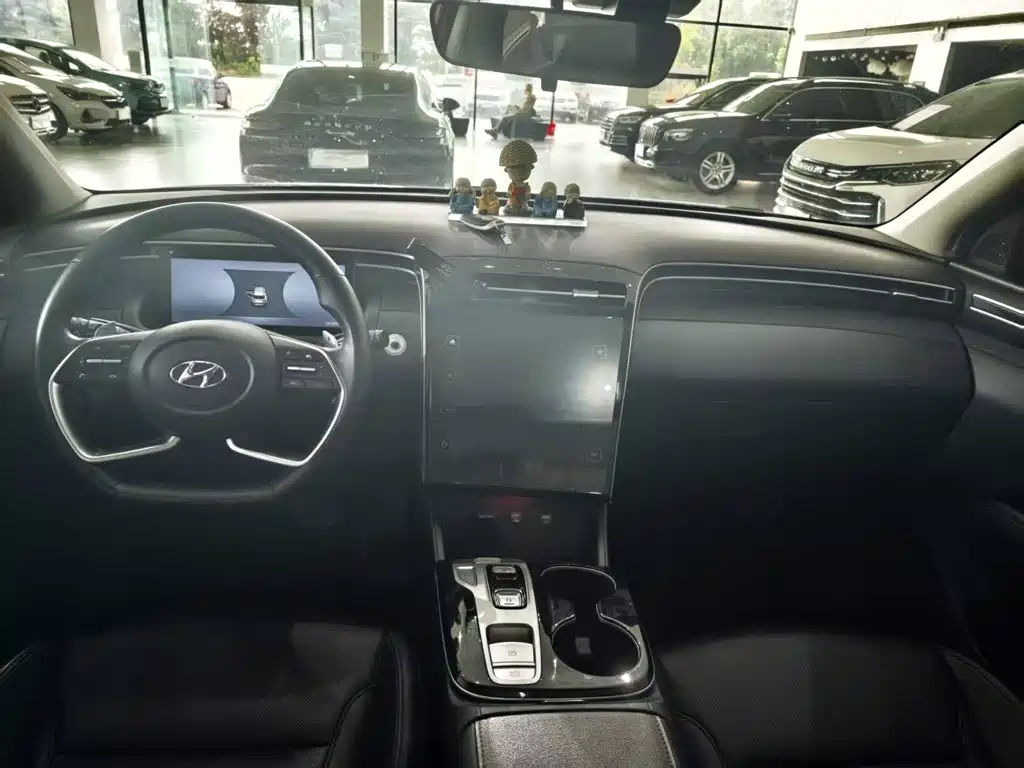 Hyundai Tucson — миниатюра 10