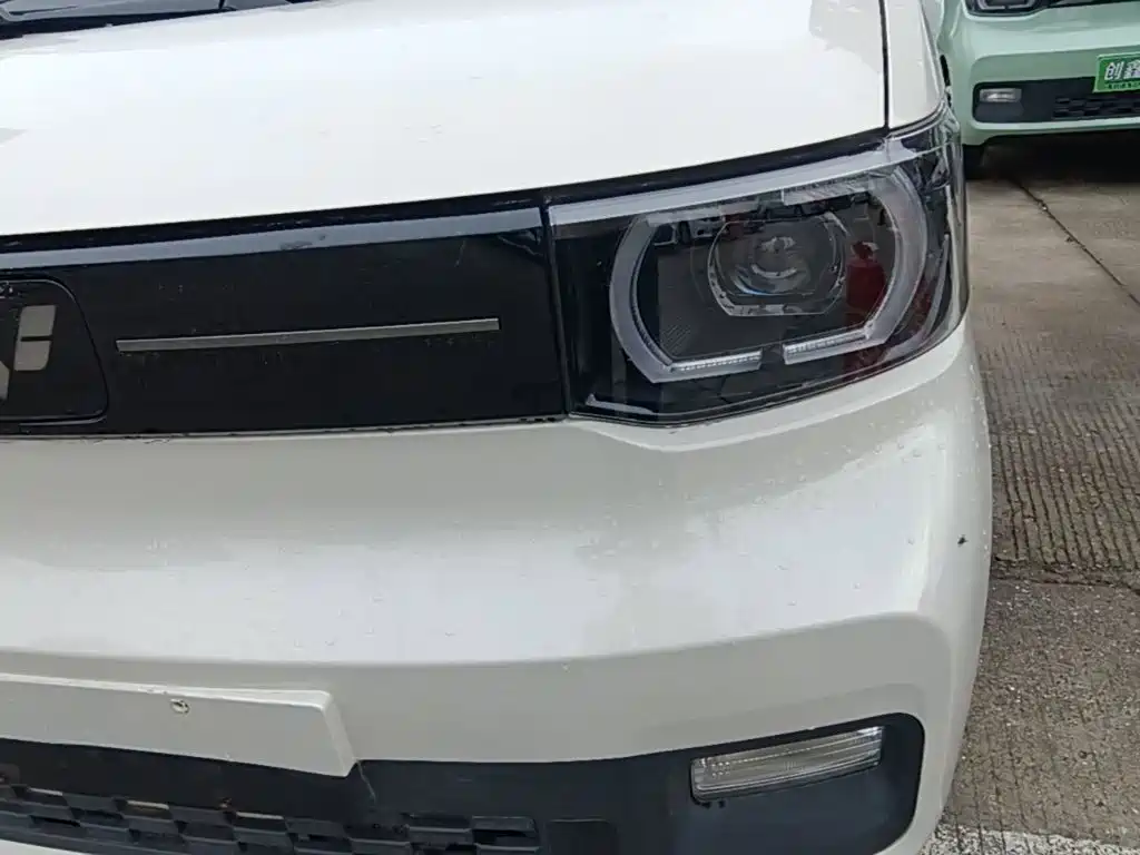 Wuling MINIEV — миниатюра 24
