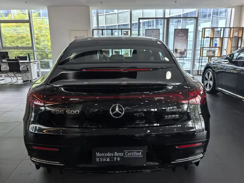 Mercedes-Benz EQE 2025 500 4MATIC