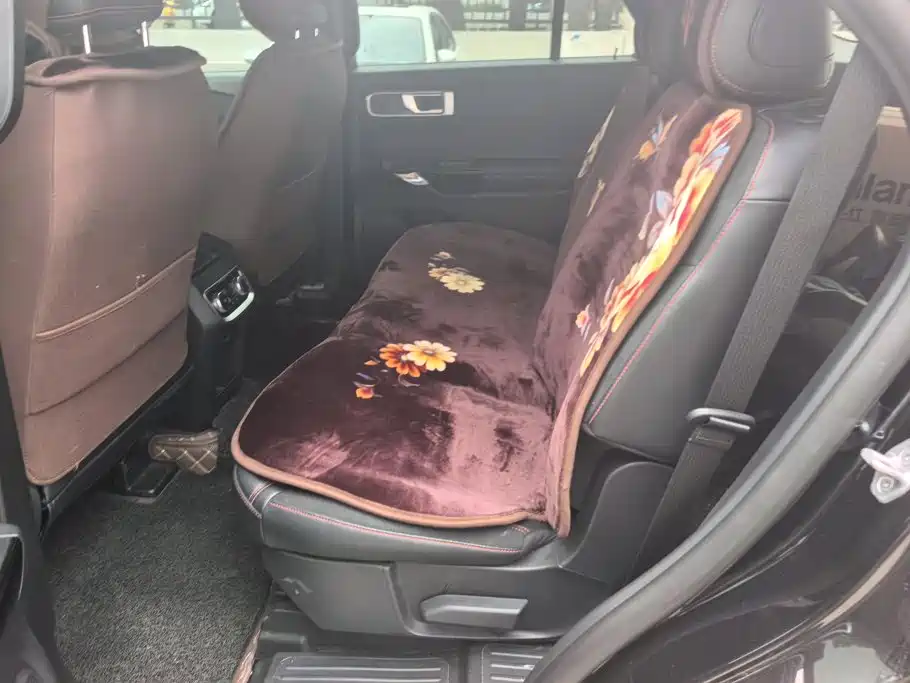 Ford Explorer — миниатюра 11