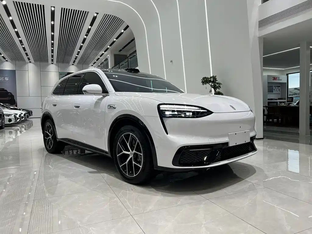 AITO AITO M6 — миниатюра 3