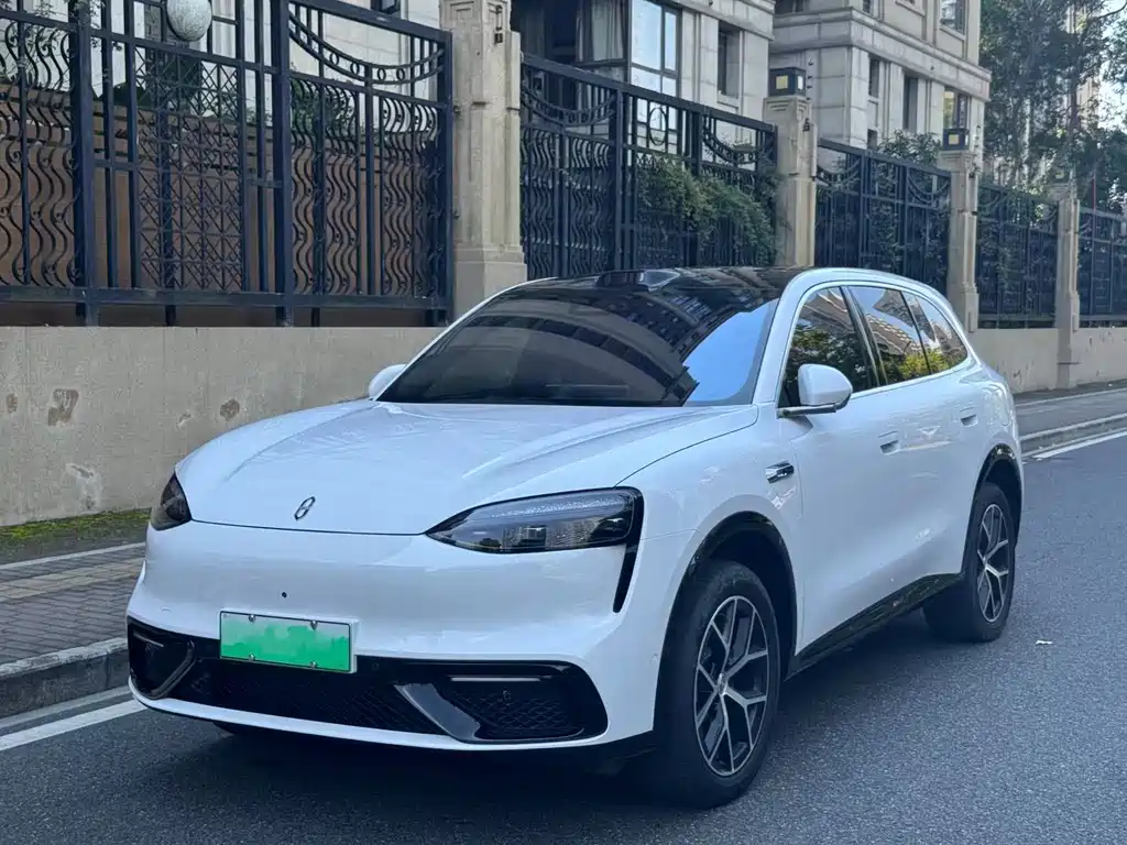 AITO AITO M6 — миниатюра 2