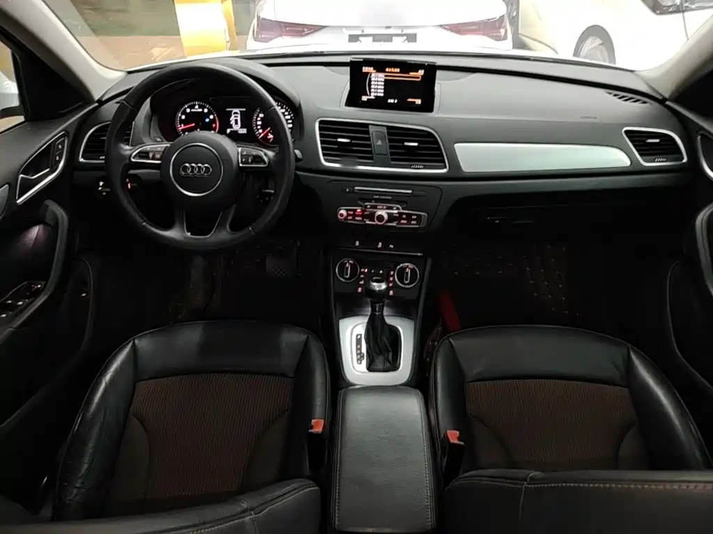 Audi Q3 — миниатюра 10