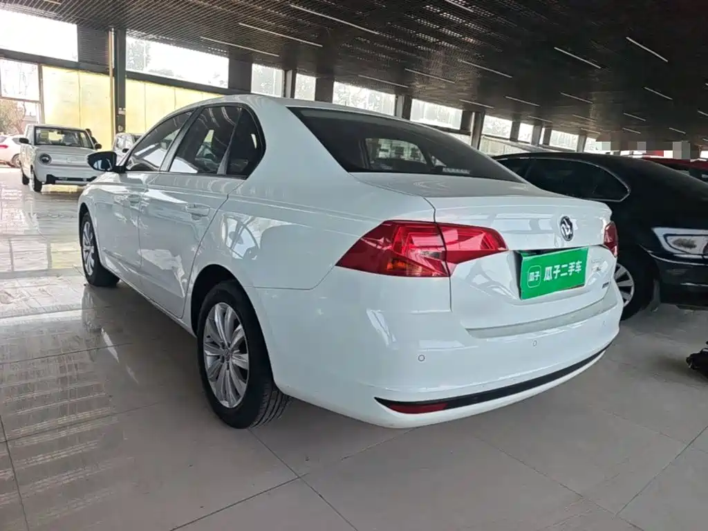 Volkswagen Bora — миниатюра 5