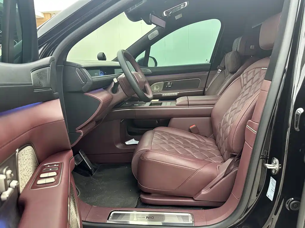NIO ES8 2026 мест Executive