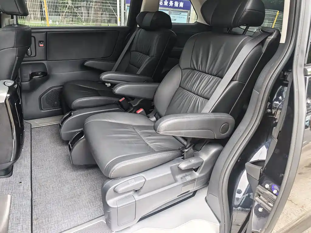 Honda Odyssey — миниатюра 12