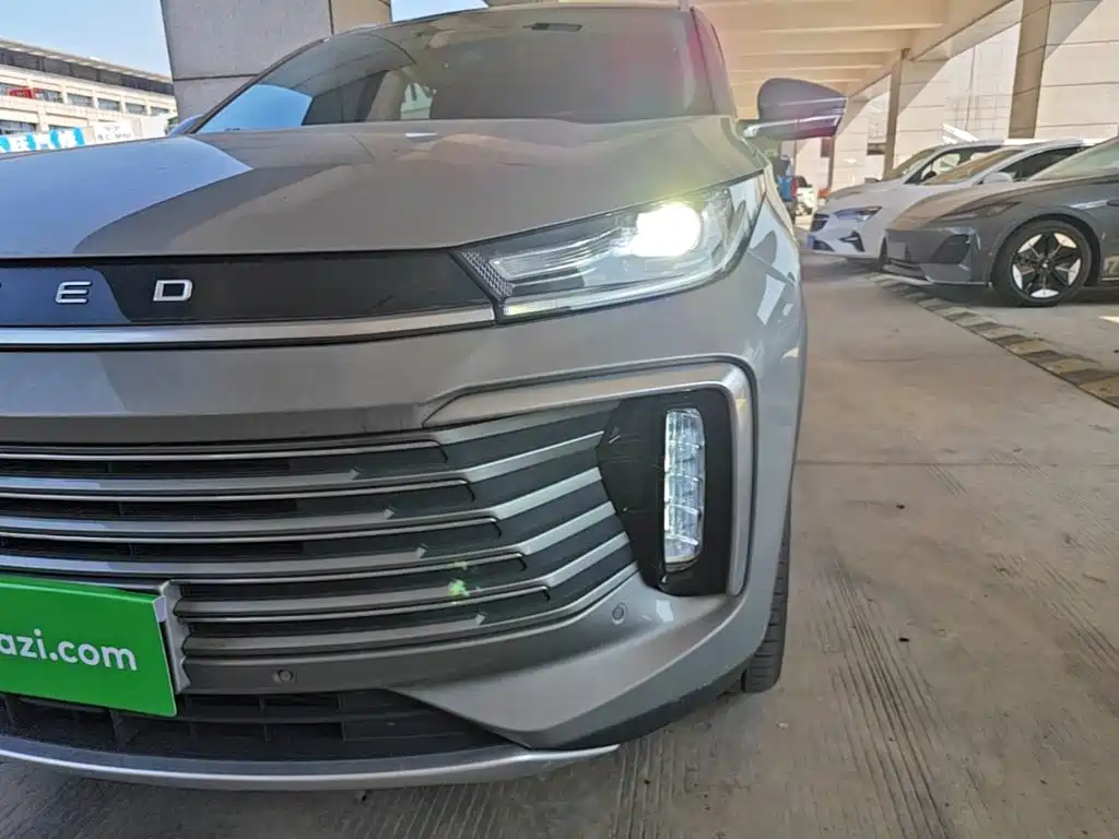 Exeed Lingyun — миниатюра 24