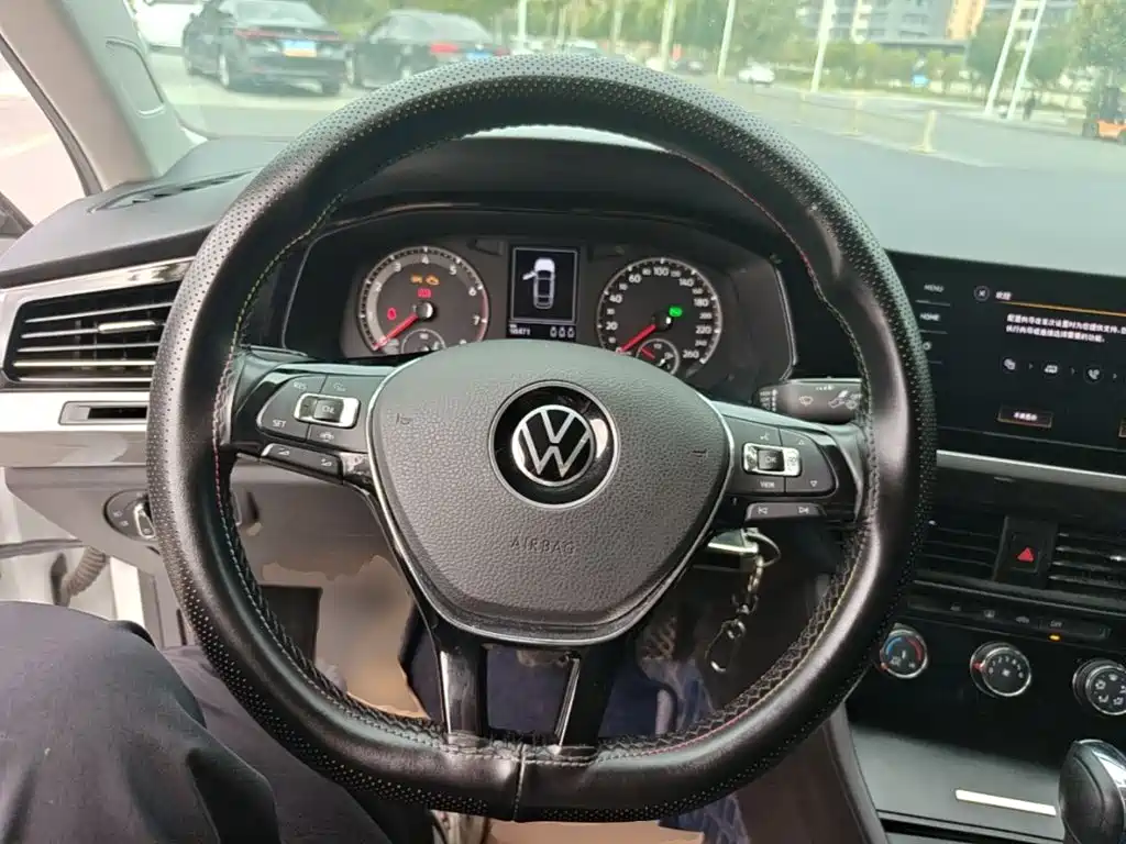 Volkswagen Bora — миниатюра 11
