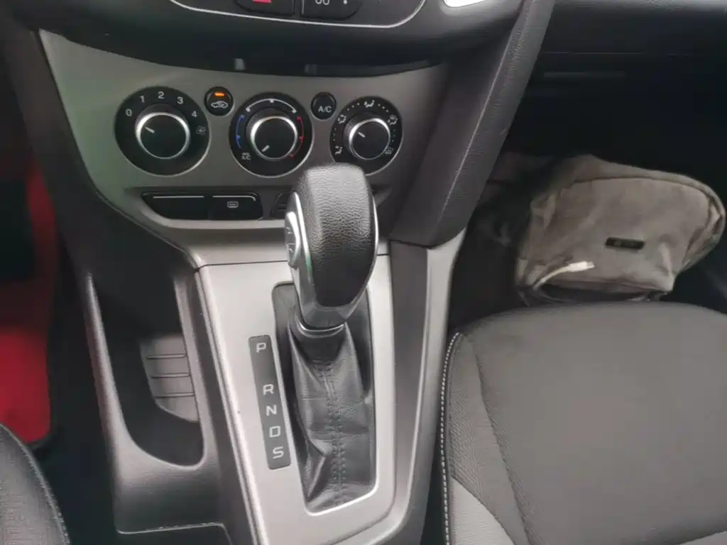 Ford Focus — миниатюра 14